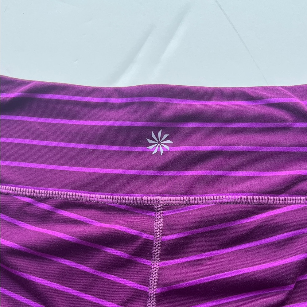 Athleta Vibrant Purple Striped Cropped Leggings Sz M - Picture 5 of 6